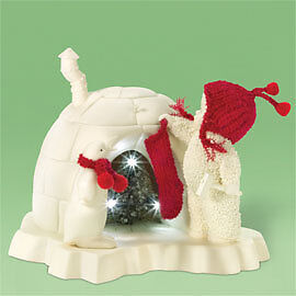 Snowbabies The Stocking Was Hung By The Igloo (NIB)  