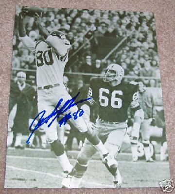 Vikings John Henderson 8x10 pose 2  