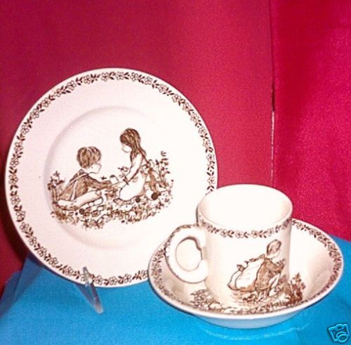 ALFRED MEAKIN CHILDS CUP BOWL PLATE SET MADE IN ENGLAND  