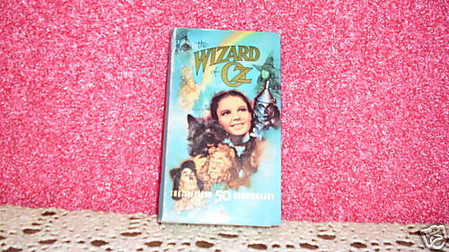 VHS WIZARD OF OZ 50TH ANNIVERARY PUT OUT BY TURNER 1989  