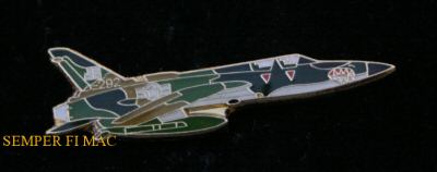F-105 THUNDERCHIEF HAT LAPEL PIN UP US AIR FORCE VIETNAM FIGHTER AFB PILOT WING
